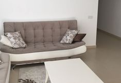 Others 4 Crown City D35