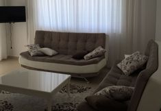 Others 5 Crown City D35