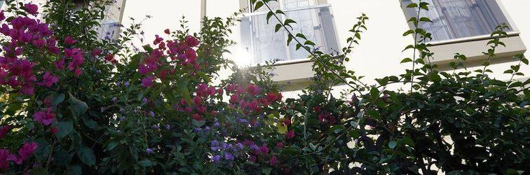 Others Lacasita Urla