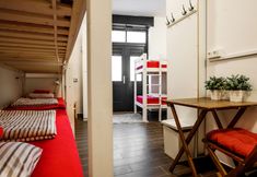 Others 4 Turn Hostel