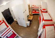 Others 5 Turn Hostel