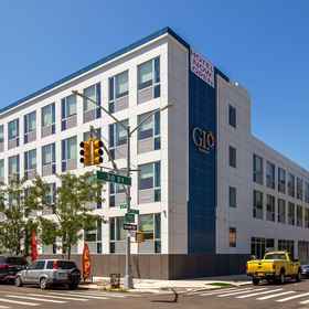 Primary image 1 GLō Best Western Brooklyn NYC, Hotel The Owl's Head