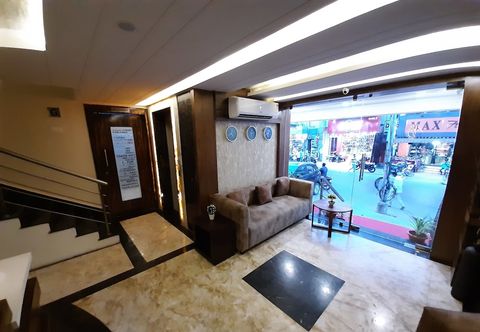 Others Liza Regency