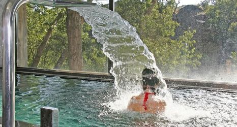 기타 2 Balneario de Retortillo