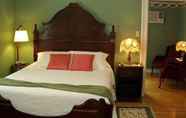 อื่นๆ 3 Antigonish Victorian Inn