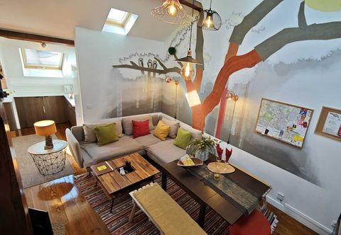 Lainnya Studios with Mezzanine Rua da Moeda