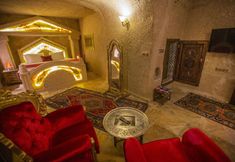 อื่นๆ 6 Royal Cave Hotel