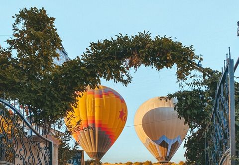 Khác Pigeon Valley Stone House