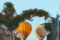 Khác Pigeon Valley Stone House
