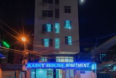 기타 7S Hotel Rainy House