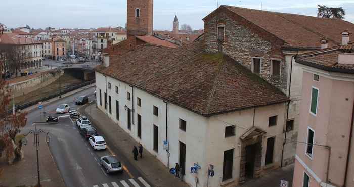 Khác Ca' Lou al Teatro