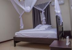 Others 4 Asunita Properties