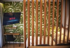 其他 7 Glass House Hot Tub Apartments