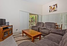 Lainnya 6 Cowan Palms Unit 3