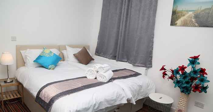 อื่นๆ Birmingham Central Station Apartment