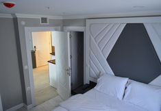 Others 3 Best Of Suite Hotel