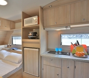 อื่นๆ 2 Poseidon Caravan - Campsite