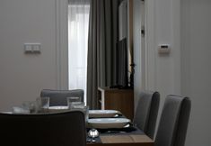 기타 7 Ermine Suites