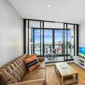 Primary image 1 Brisbane Chinatown 2 Bed Apt, Parking, Pool, Gym - Qfv147-8, Morningside Hotels