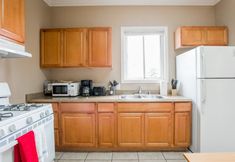 อื่นๆ 2 2335