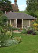 ภาพหลัก Thatched Cottage B&B