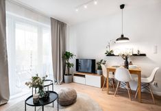 อื่นๆ 2 Garden Apartments - LoftAffair