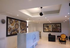 其他 3 Hotel Rupert A Baler