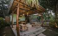 Lain-lain 2 Nerima Hut Lembongan