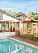 Imej utama Sunny Family Beach House