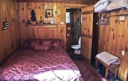 Others 3 #8 - Mackinac Point 1 Bedroom Cabin by RedAwning