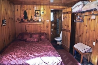 Others 4 #8 - Mackinac Point 1 Bedroom Cabin by RedAwning