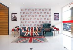 기타 2 W Hotel Cemerlang