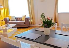 其他 4 Spacious Bright and Modern Living