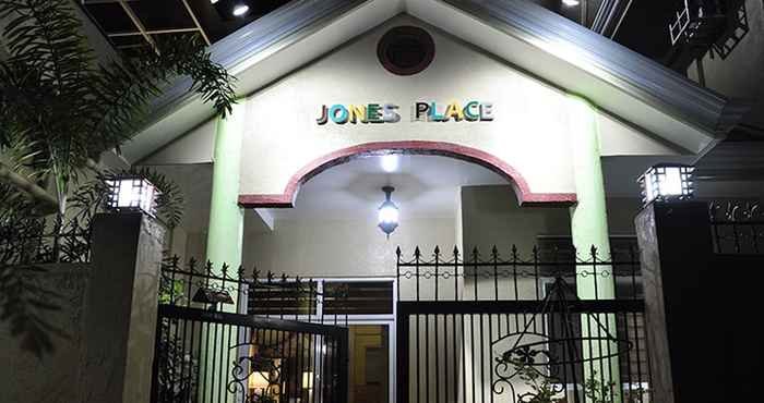 Lainnya Jones Place Hotel