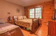 Others 7 Rippling Waters Lodge 3 Bedroom Cabin by RedAwning