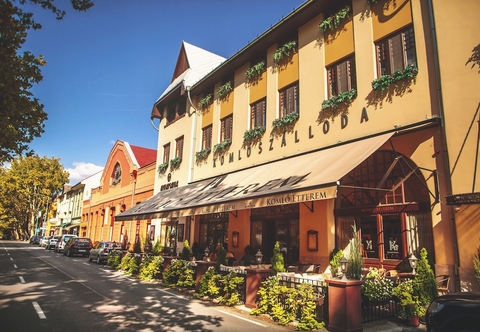 Lainnya Komló Hotel Gyula