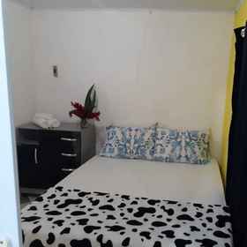 Room 1 愉悦谷旅馆, 米兰特杜阿尔托杜克鲁泽罗 酒店