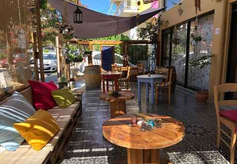 Khác Rodos Backpackers