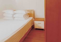 อื่นๆ 3 Skylit Great Wall Country House