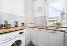 Others 7 Two Bedroom Apartment by Klass Living Serviced Accommodation Motherwell - Anderson Apartment With WiFi &Parking