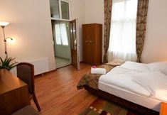 Others 3 Willa Rybitwa