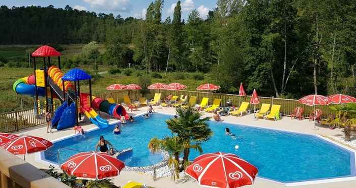 Others Camping Le Verdoyant - Chalets