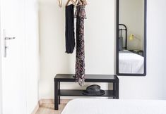 其他 6 Live Life Plaka