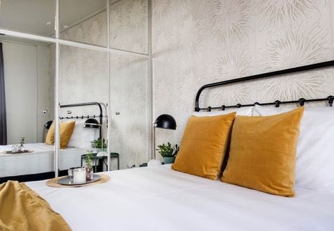 其他 Live Life Plaka