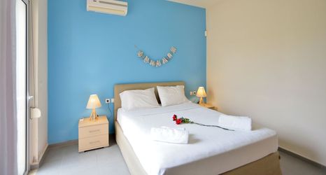 Others 2 Nopigia Mare Villa