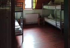 Khác 5 Willa Retro hostel