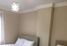 其他 6 Ozen Golden Aparts