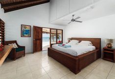 其他 7 Waves at Surfside