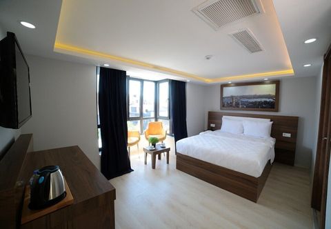 Lain-lain Mitani Suites