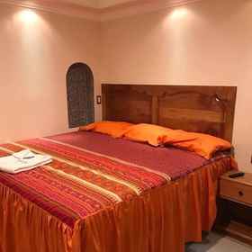 メイン イメージ1Hotel Sarita,韦韦特南戈省飯店